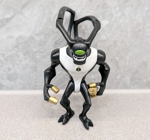 Bandai ben omniverse - bandai, 10